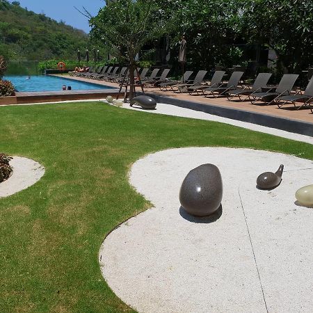 Unixx By Gl Apartment Pattaya Luaran gambar